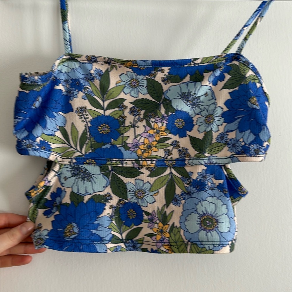 CAUTION TO THE WIND crop top